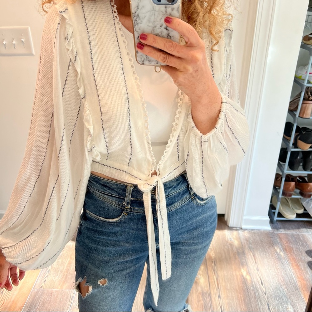 Surf Gypsy White Tie Front Silver Stripes Billowy Sleeves Top Size Medium